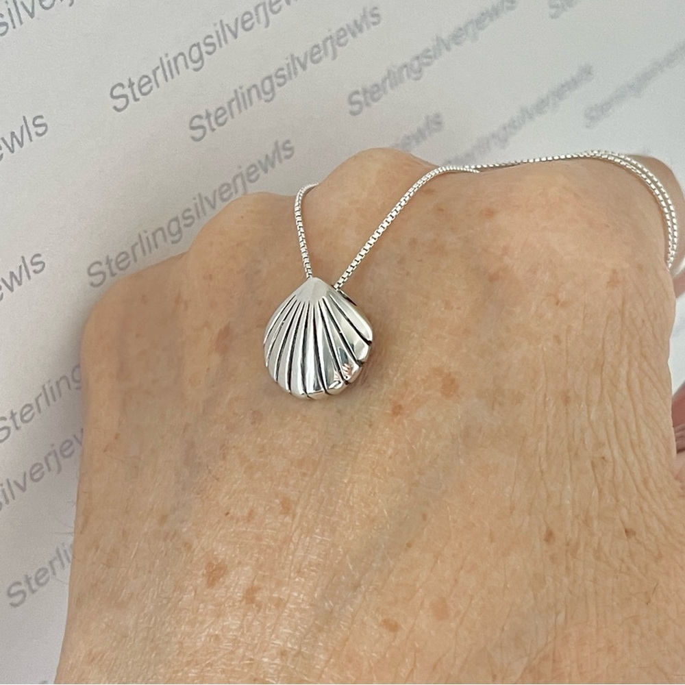 Sterling Silver Small Seashell Necklace, Beach Ne… - image 4